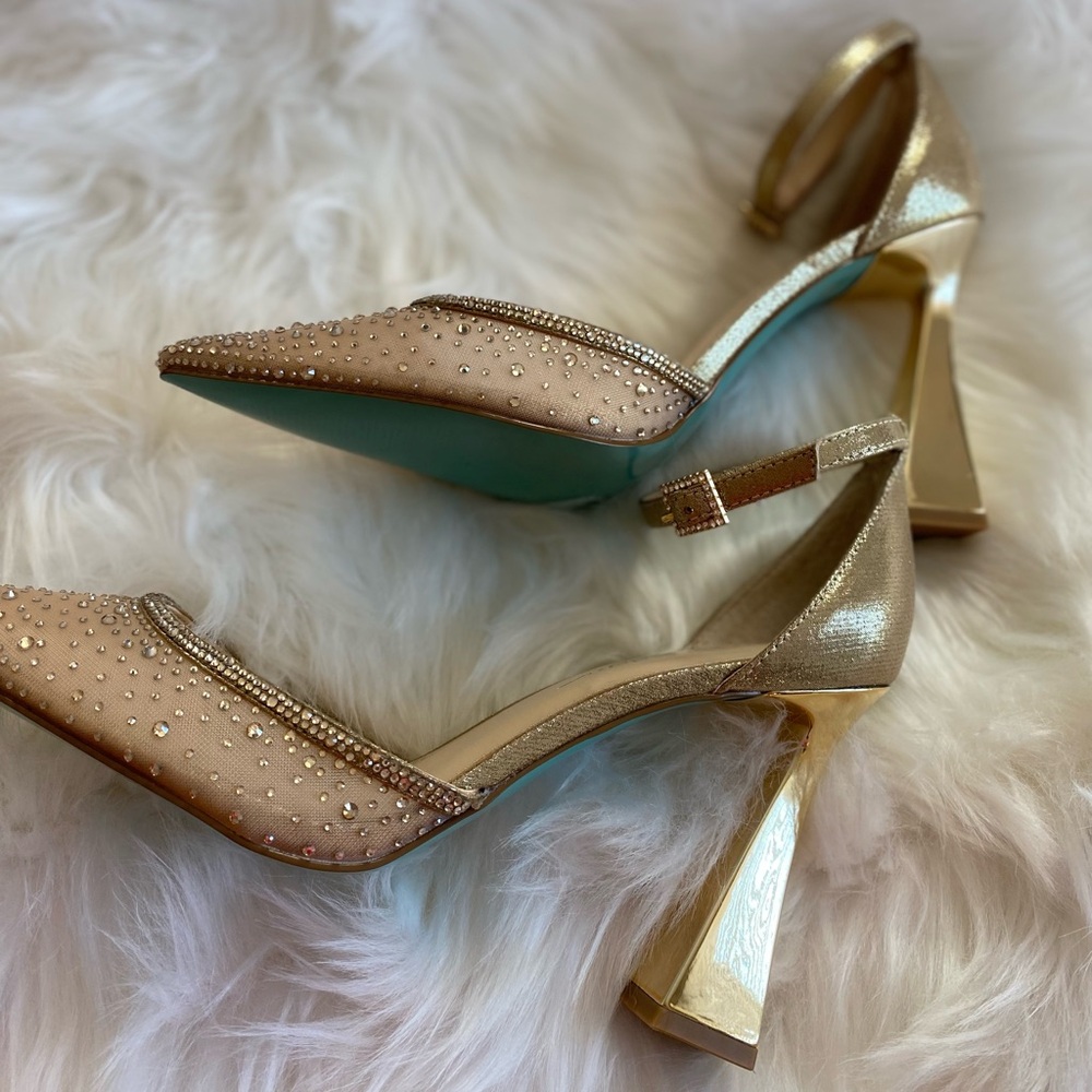 Blue by Betsey Johnson Gold Rhinestone Pointed Toe Pumps - Picture 3 of 12